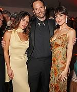 Filename=010.jpg
Filesize=887KiB
Dimensions=3623x5000
Date added=11.07.25 010.jpg