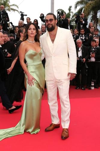 048.jpg